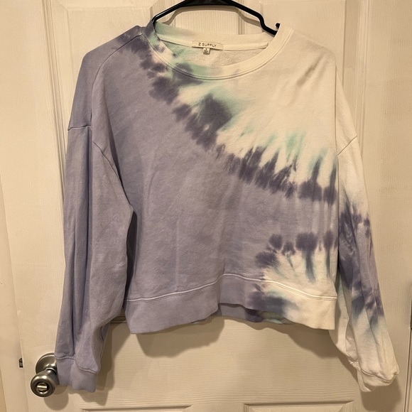 Tie Dye Sweatshirt ✨ - Picture 4 of 11